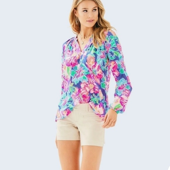 NWT Lilly Pulitzer Joette Stretch Dinner Shorts in Palm Beach Sandstone - Picture 4 of 16